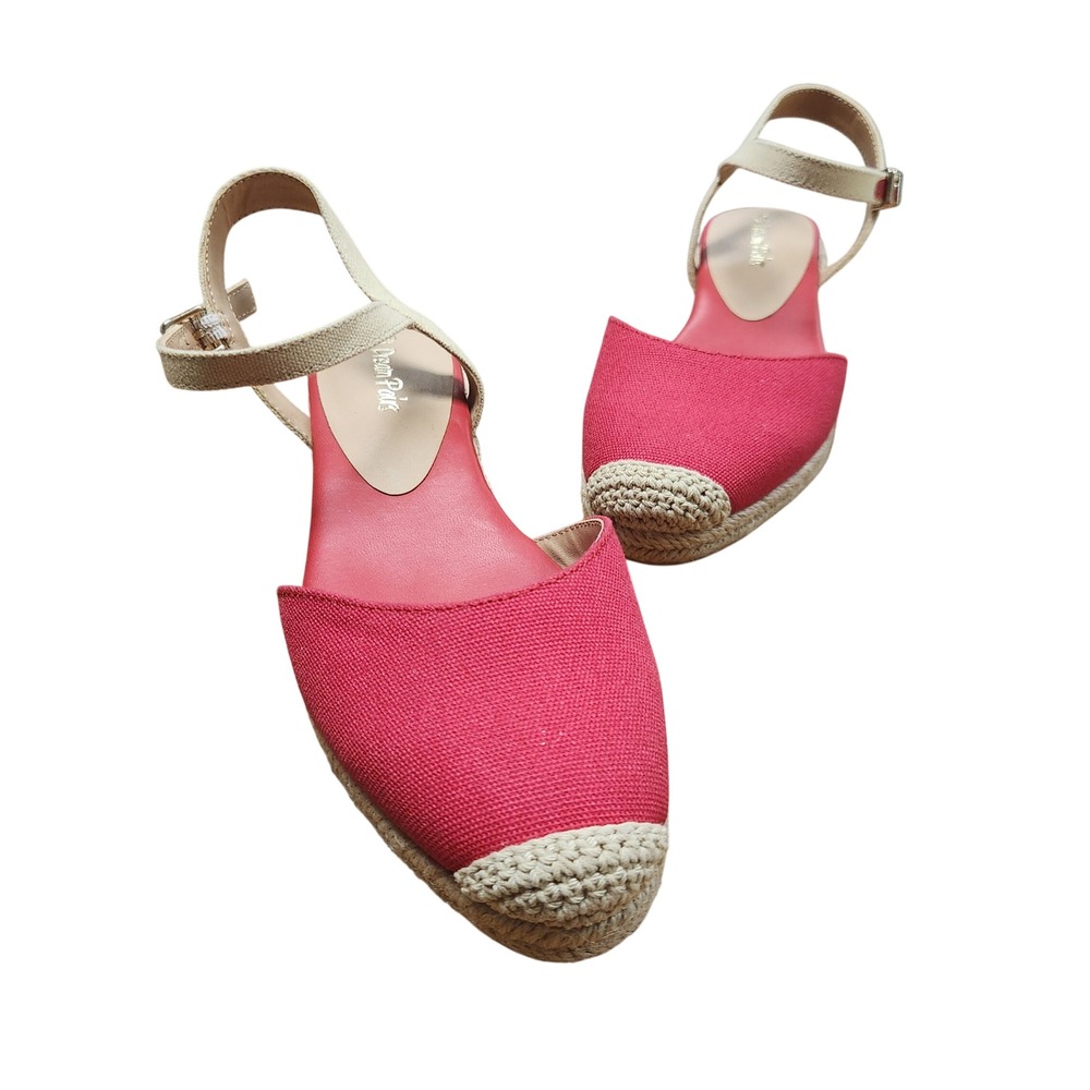 Dream Pairs Red Canvas Espadrille Wedge Sandals Ankle Strap DPW211 Womens Sz 8.5